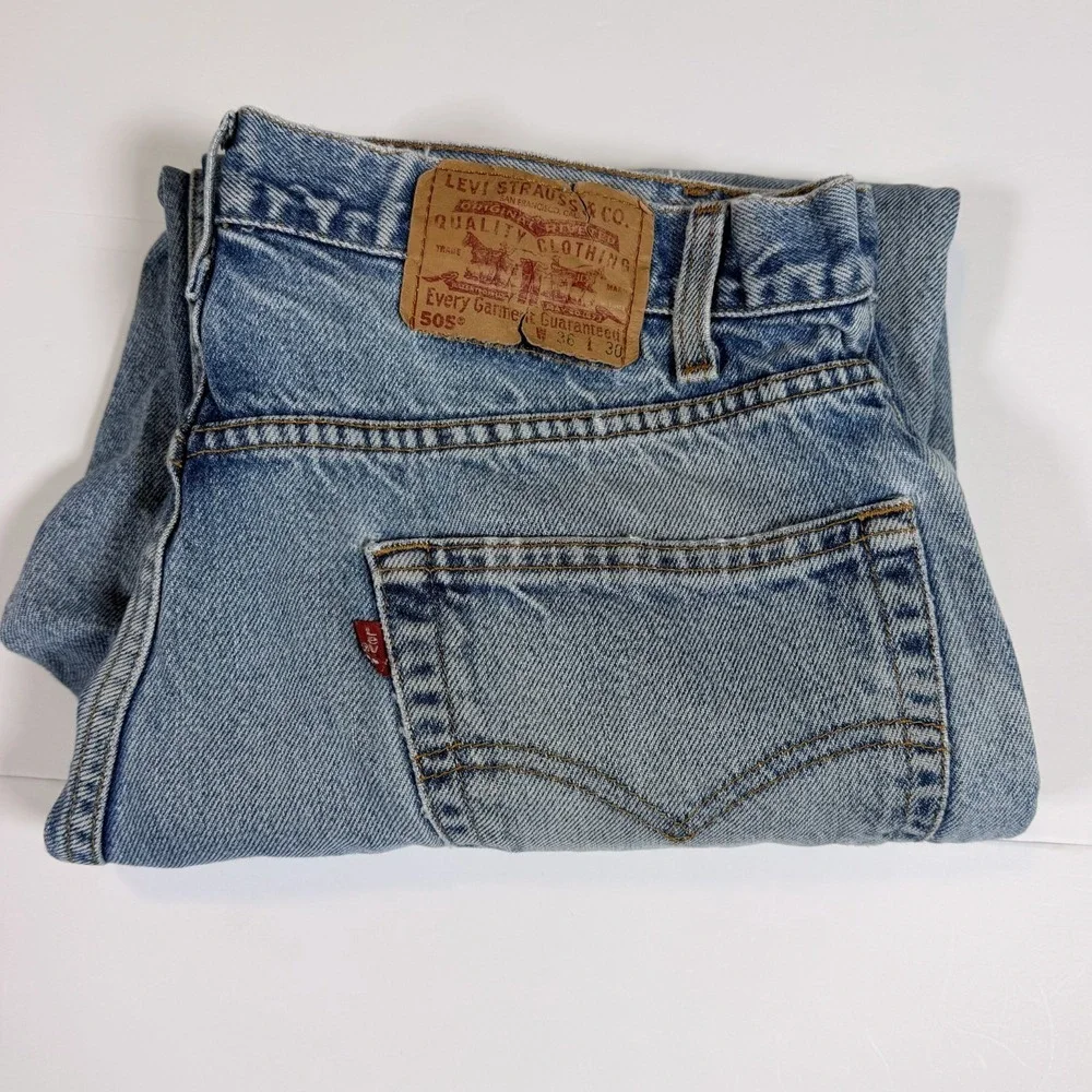 Levi's 505 Jeans Mens 36x30 Blue Denim Faded Distressed Regular Fit Straight Leg